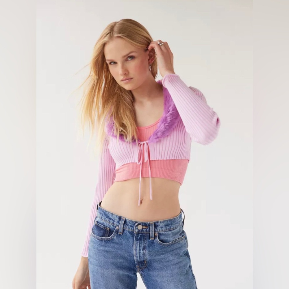 UO Izzy Faux Fur Cropped Cardigan size small